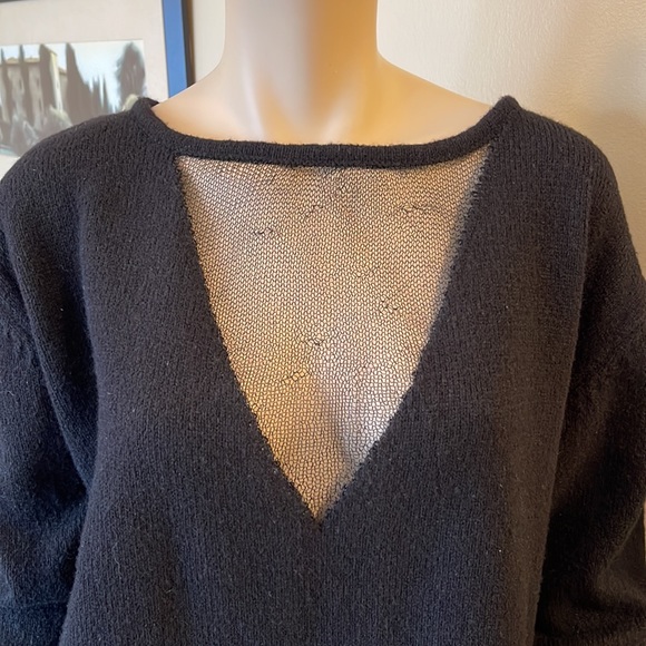 SHEIN Black V-Neck Sweater - Picture 4 of 7